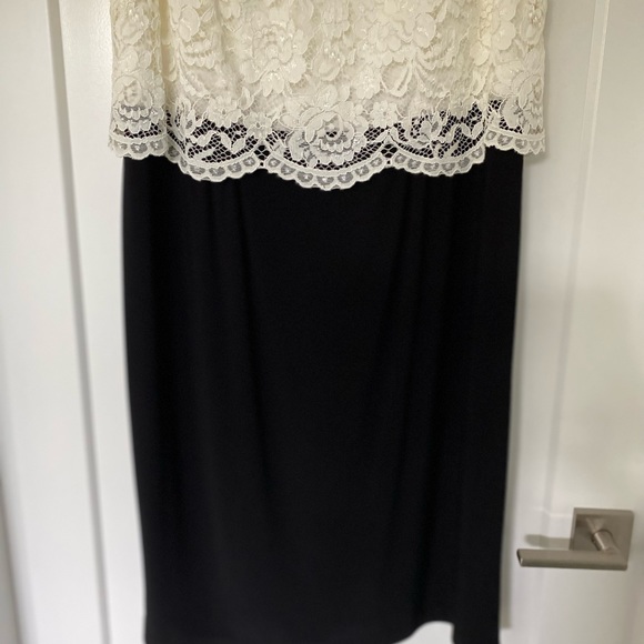 Kalico Black & Lace Bodice Evening Short Dress - Picture 3 of 7